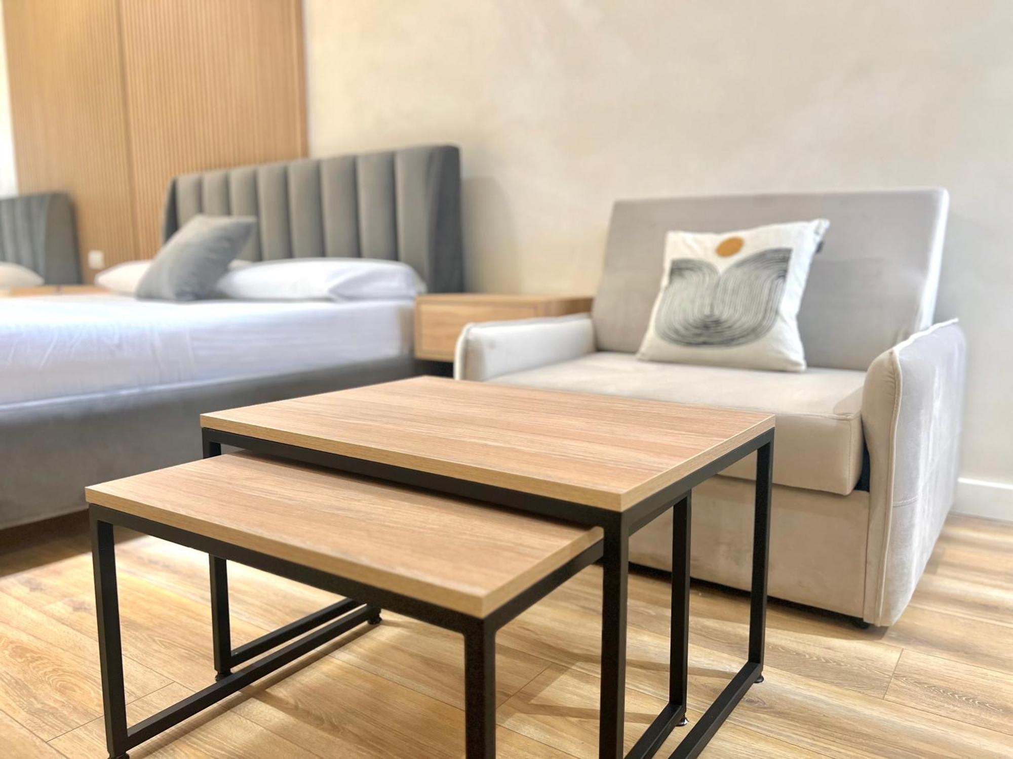 Syncron Apartments In The Center Of ティラナ エクステリア 写真