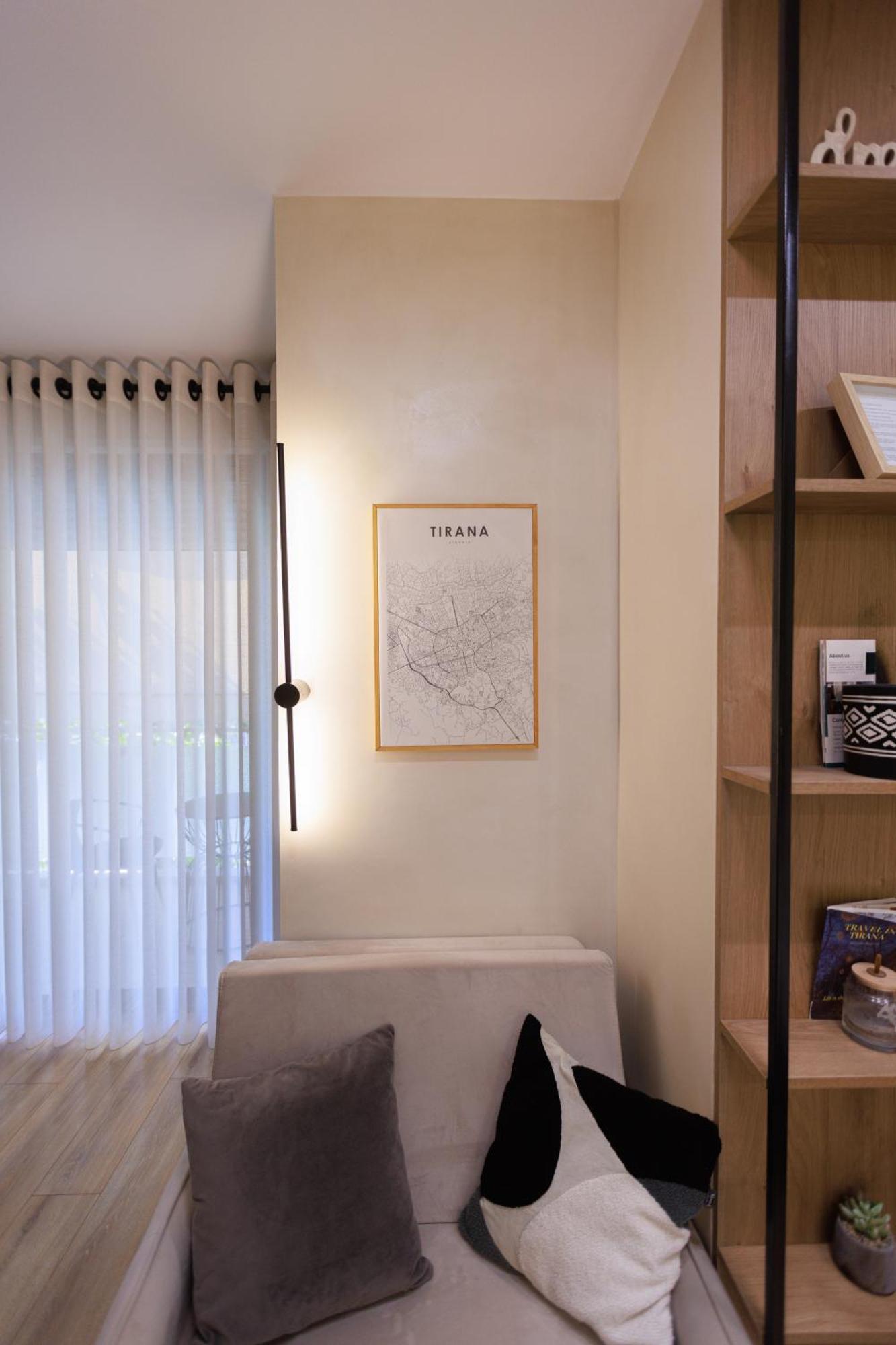 Syncron Apartments In The Center Of ティラナ 部屋 写真